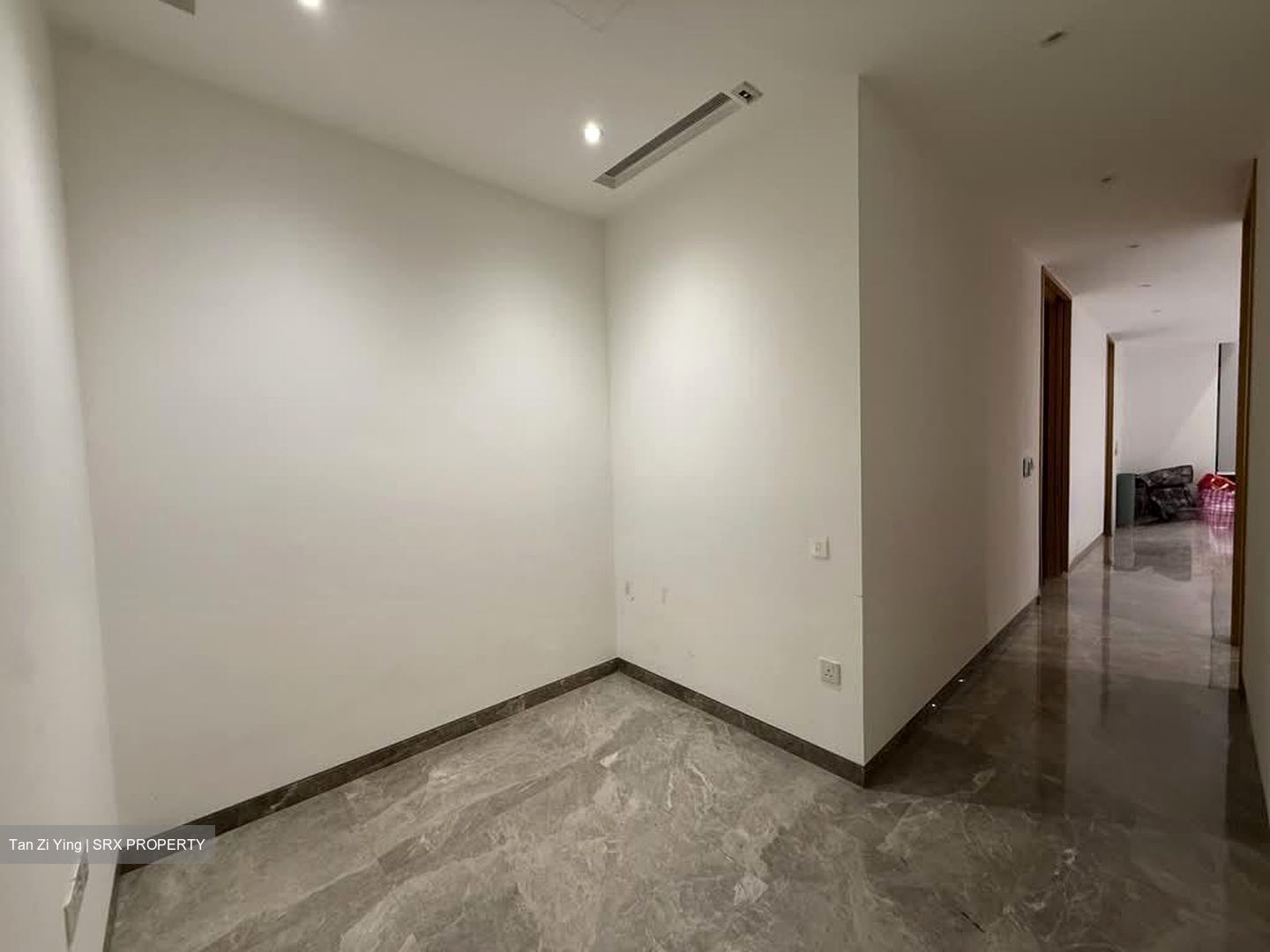 Nouvel 18 (D10), Condominium #527092981